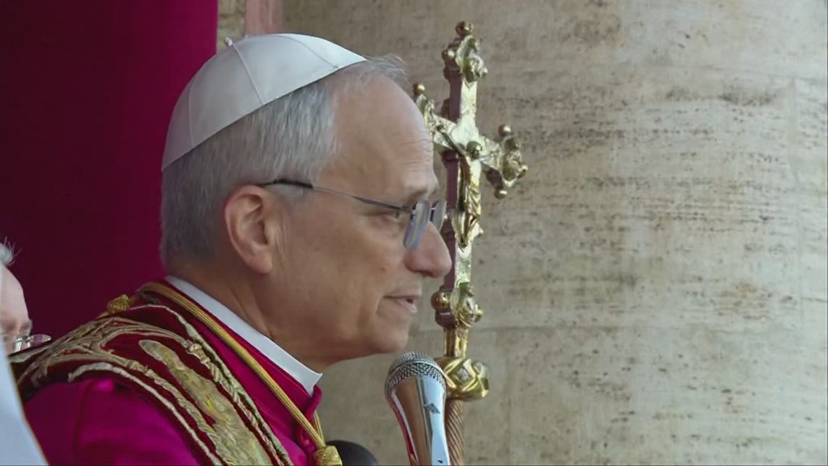 New pope speaks to crowd